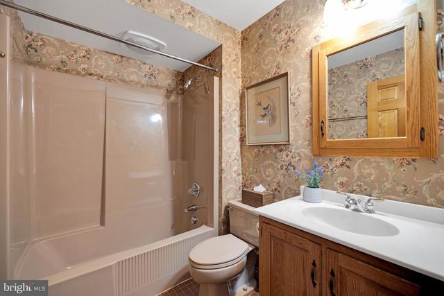 1800 READING BLVD, Wyomissing, PA 19610
