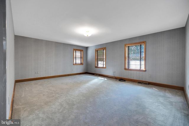 1800 READING BLVD, Wyomissing, PA 19610