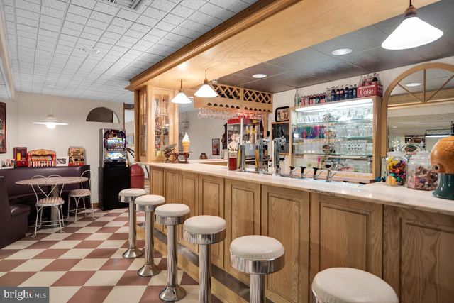 1800 READING BLVD, Wyomissing, PA 19610