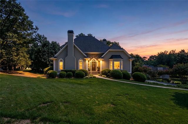 12555 Crabapple Chase Drive, Alpharetta, GA 30004