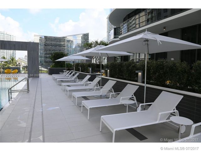 55 SW 9th St 3409, Miami, FL 33130