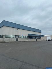 2468 Ferry St, Albany, OR 97322