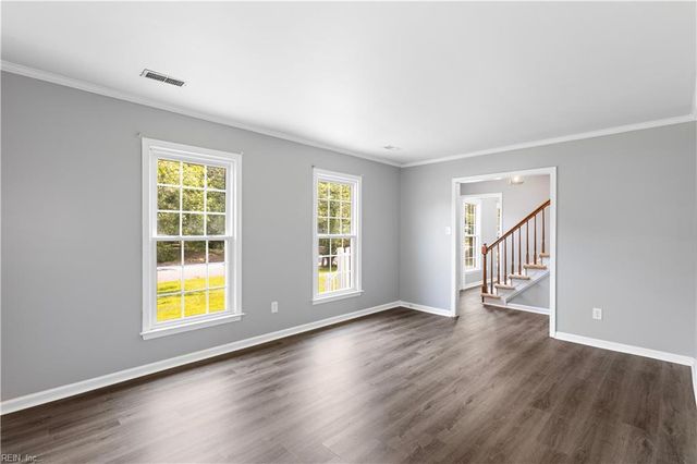 304 Odd Rd, Poquoson, VA 23662