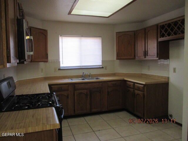 371 FLEMISH Circle, El Paso, TX 79912