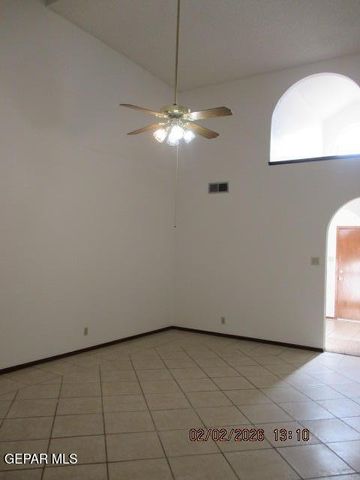 371 FLEMISH Circle, El Paso, TX 79912