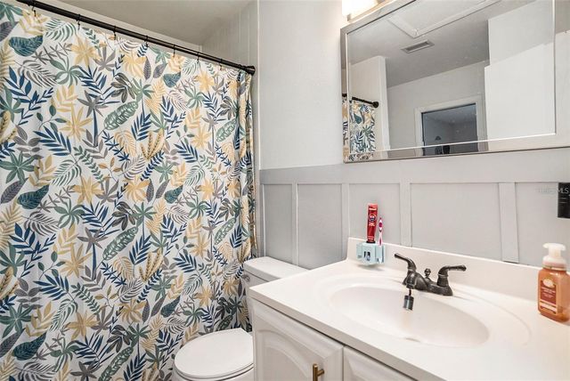 15906 COUNTRY FARM PLACE, Tampa, FL 33624