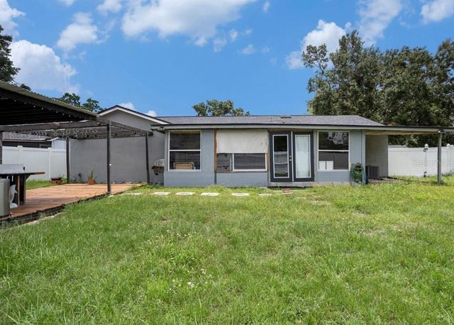 15906 COUNTRY FARM PLACE, Tampa, FL 33624