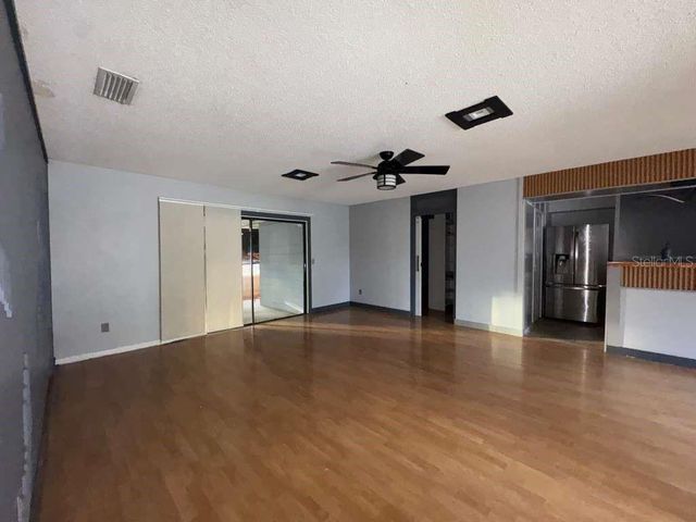 15906 COUNTRY FARM PLACE, Tampa, FL 33624