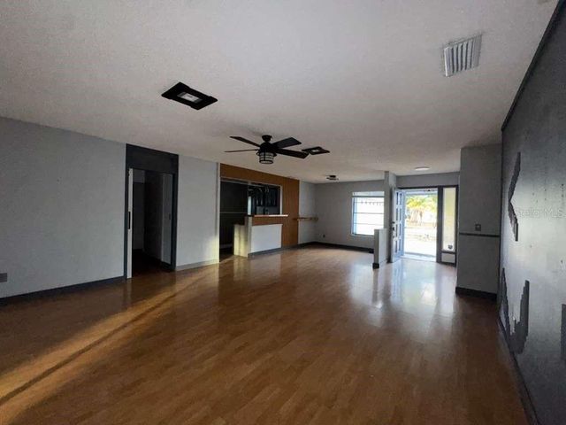 15906 COUNTRY FARM PLACE, Tampa, FL 33624