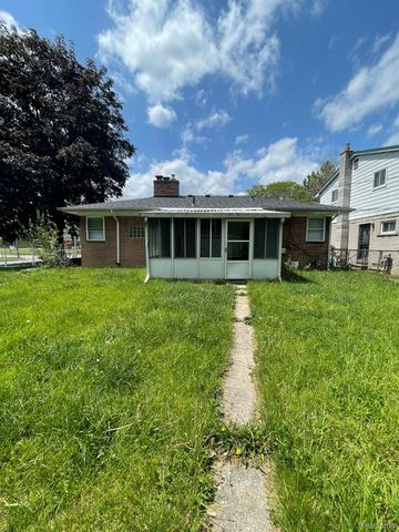 19800 Berg Road, Detroit, MI 48219