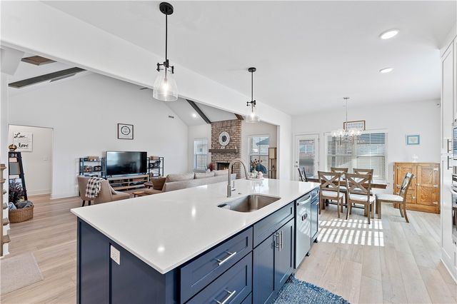 1218 Camerino Street, Tontitown, AR 72762