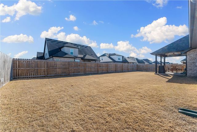 1218 Camerino Street, Tontitown, AR 72762