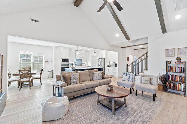 1218 Camerino Street, Tontitown, AR 72762