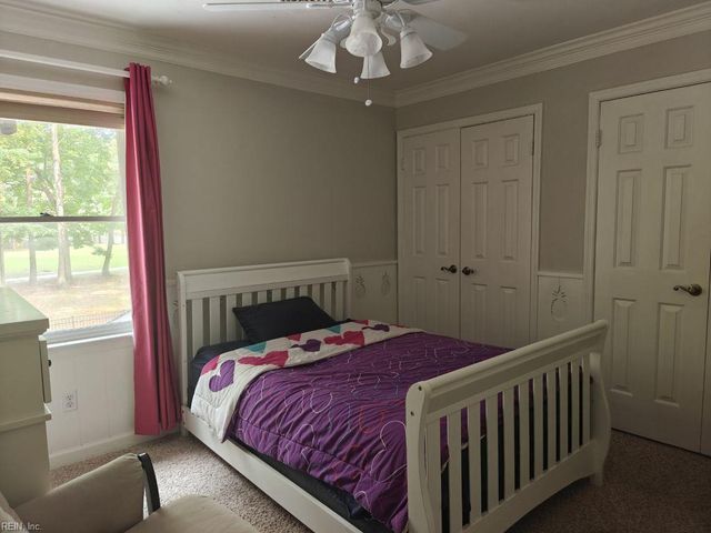 1118 Fairway DR, Chesapeake, VA 23320