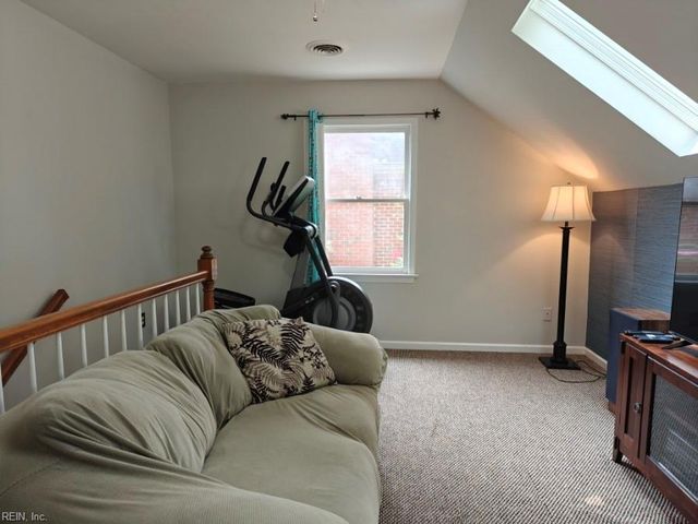 1118 Fairway DR, Chesapeake, VA 23320