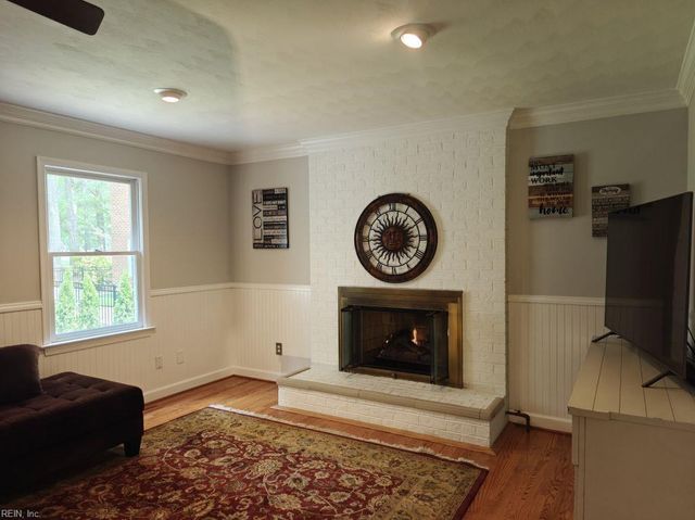 1118 Fairway DR, Chesapeake, VA 23320