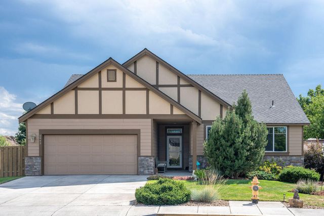 2943 SW 50th Street, Redmond, OR 97756