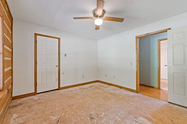 2738 Hurricane Creek Rd, Tullahoma, TN 37388