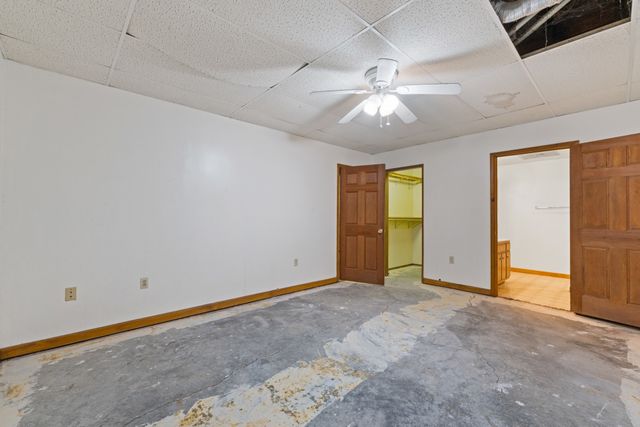 2738 Hurricane Creek Rd, Tullahoma, TN 37388