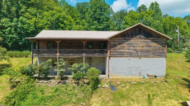 2738 Hurricane Creek Rd, Tullahoma, TN 37388