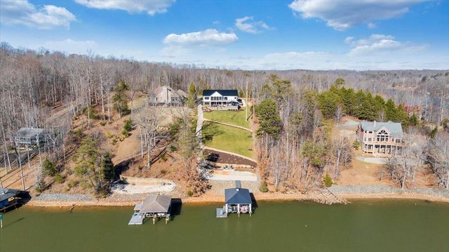 162 Lake Pointe TRL, Glade Hill, VA 24092
