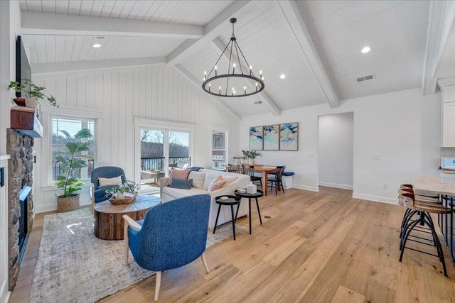 162 Lake Pointe TRL, Glade Hill, VA 24092