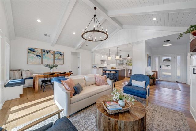 162 Lake Pointe TRL, Glade Hill, VA 24092