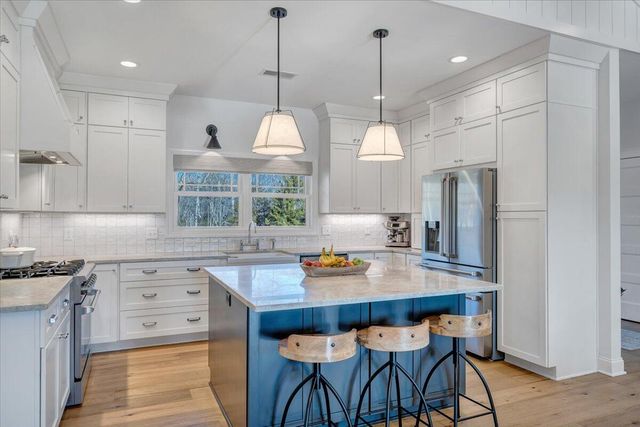 162 Lake Pointe TRL, Glade Hill, VA 24092