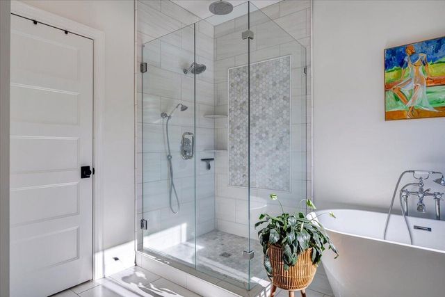 162 Lake Pointe TRL, Glade Hill, VA 24092