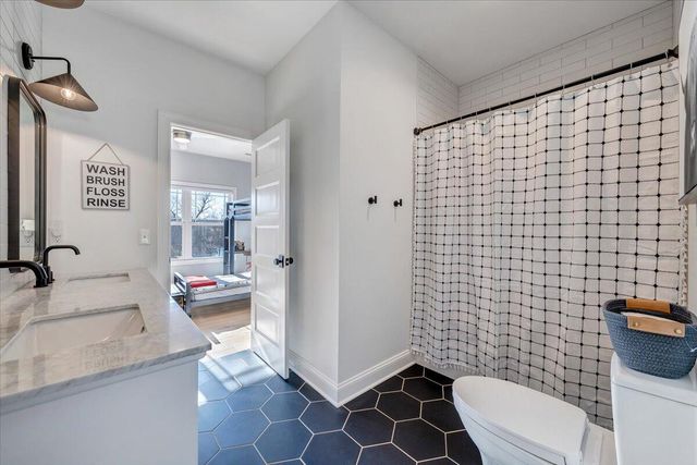 162 Lake Pointe TRL, Glade Hill, VA 24092