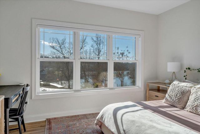 162 Lake Pointe TRL, Glade Hill, VA 24092