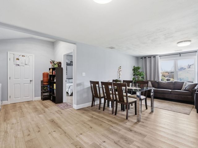 161 Keswick Rd, Brockton, MA 02302