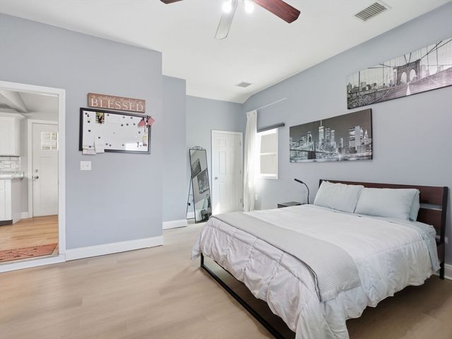 161 Keswick Rd, Brockton, MA 02302