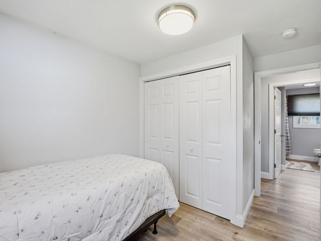 161 Keswick Rd, Brockton, MA 02302