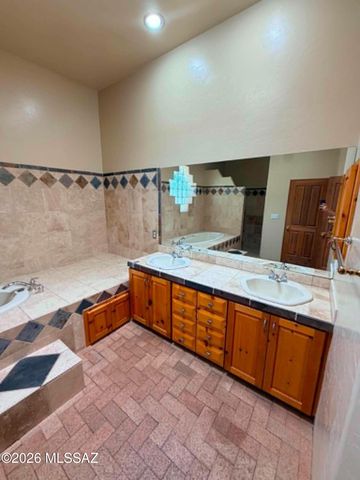 6375 Happy Trail, Tucson, AZ 85743