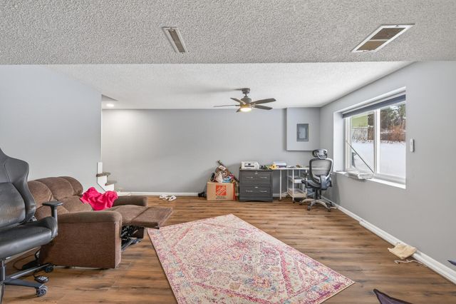 1918 Upper Afton Road E, Saint Paul, MN 55119