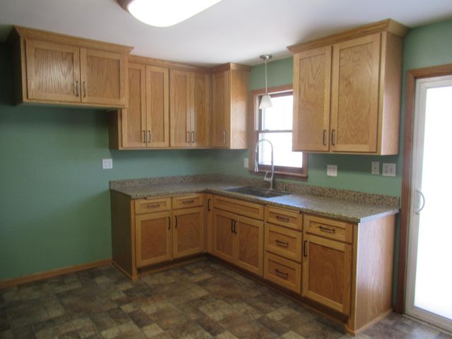 5601 Aldrich Avenue N, Brooklyn Center, MN 55430