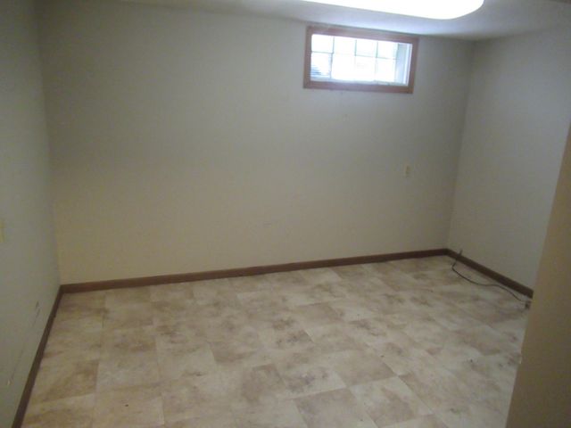 5601 Aldrich Avenue N, Brooklyn Center, MN 55430