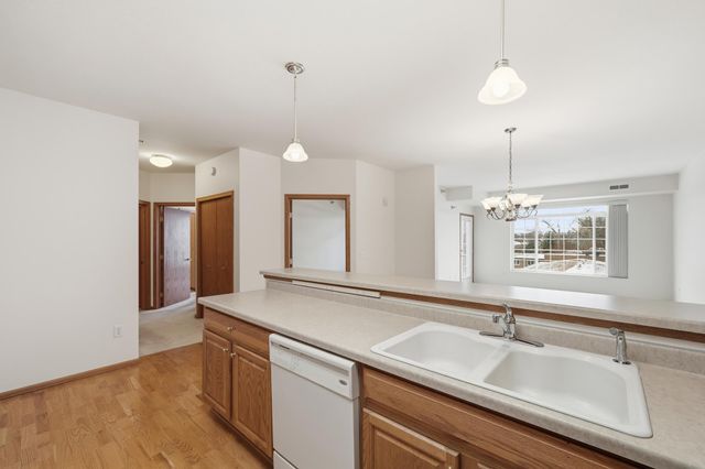 8200 W 33rd Street 310, Saint Louis Park, MN 55426