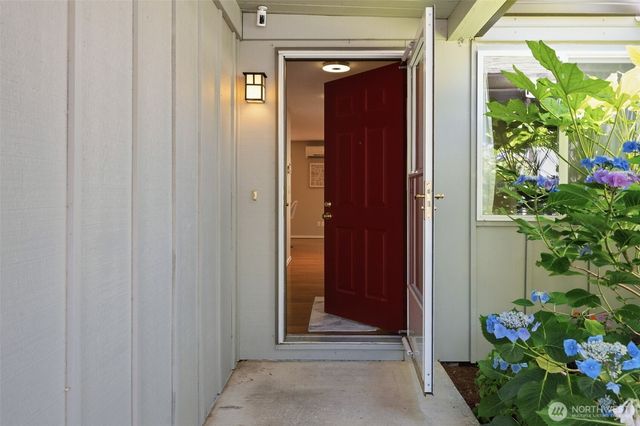 13113 NW 8th Avenue #A, Vancouver, WA 98685