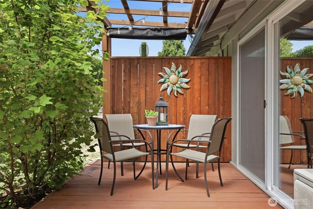 13113 NW 8th Avenue #A, Vancouver, WA 98685