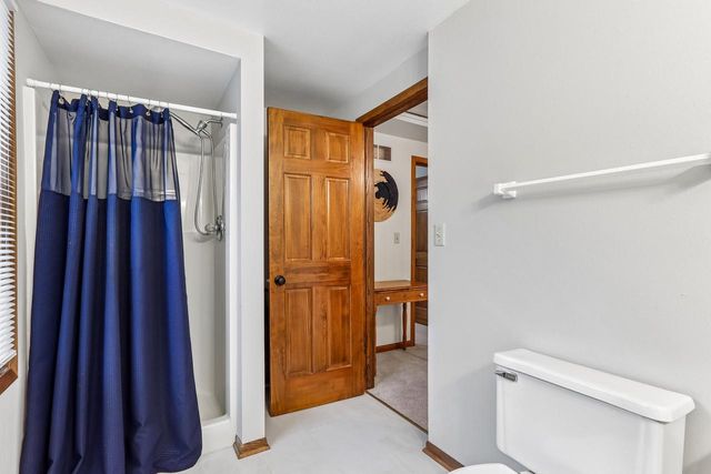 W61N840 Arbor DRIVE, Cedarburg, WI 53012
