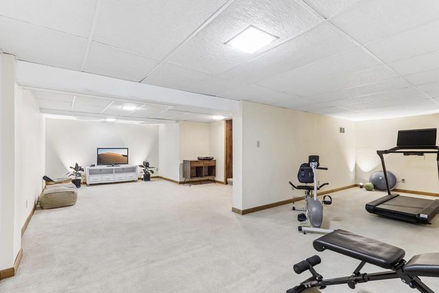 W61N840 Arbor DRIVE, Cedarburg, WI 53012