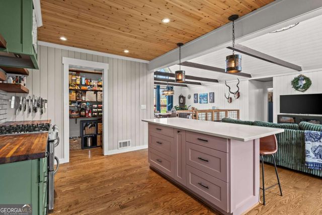 422 Buckingham Drive, Marietta, GA 30066