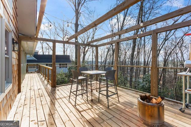 422 Buckingham Drive, Marietta, GA 30066