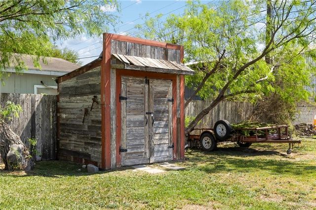 7784 Charlie Place, Edinburg, TX 78542