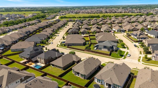 1913 Recioto Drive, Mclendon Chisholm, TX 75032
