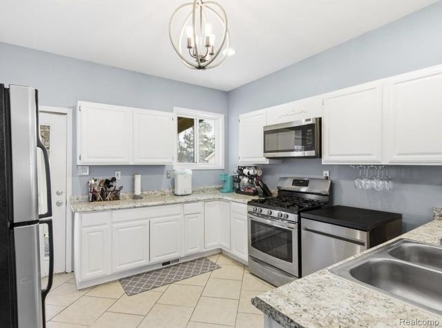 69234 Stone Street, Richmond, MI 48062