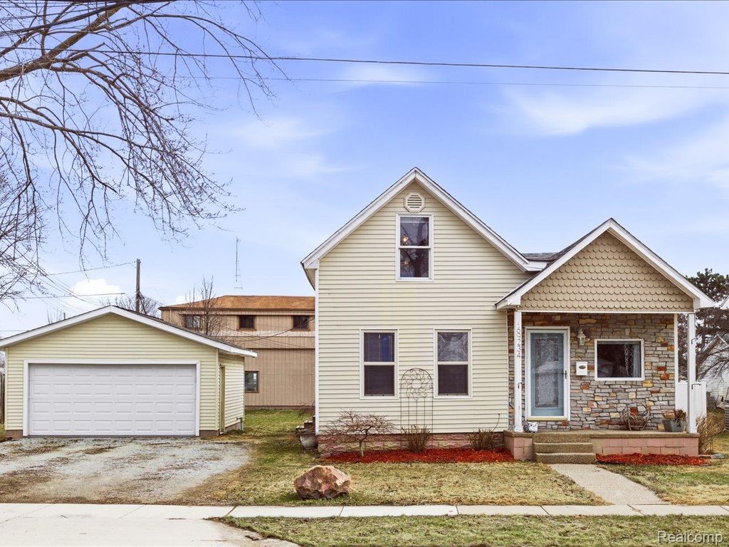 69234 Stone Street, Richmond, MI 48062