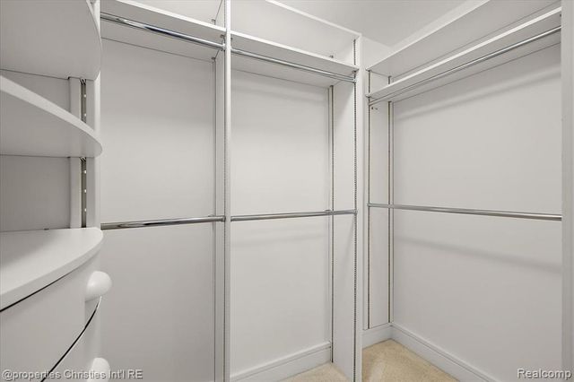 411 S Old Woodward Avenue 821, Birmingham, MI 48009